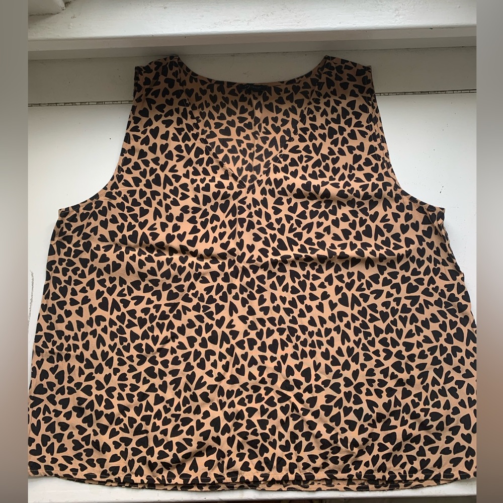 Ann Taylor, Sleeveless shell top, XL